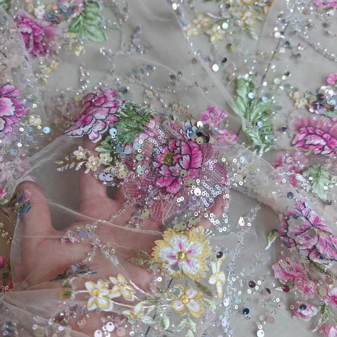 Embroidery Underlay - Luksusowa koronka z koralikami, szerokość 1M