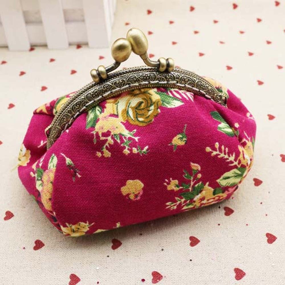 Portmonetka z zapięciem na zat – Embroidery Wallet recenzja i cena