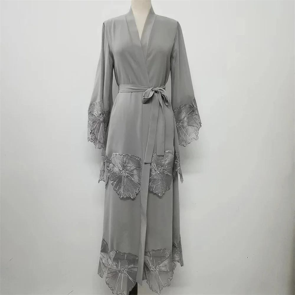 Sukienka maxi z haftem dla muz – Embroidery Arabic recenzja i cena